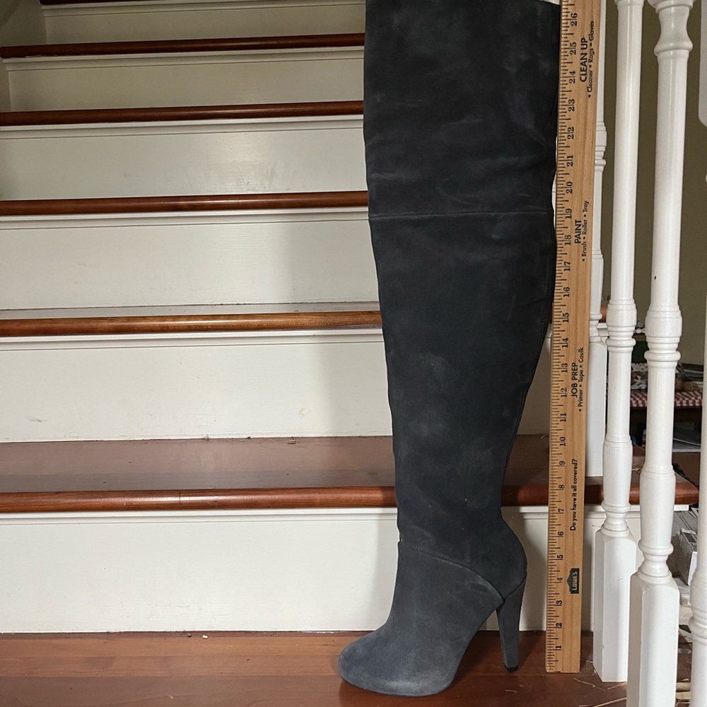 Over the knee grey suede boot.